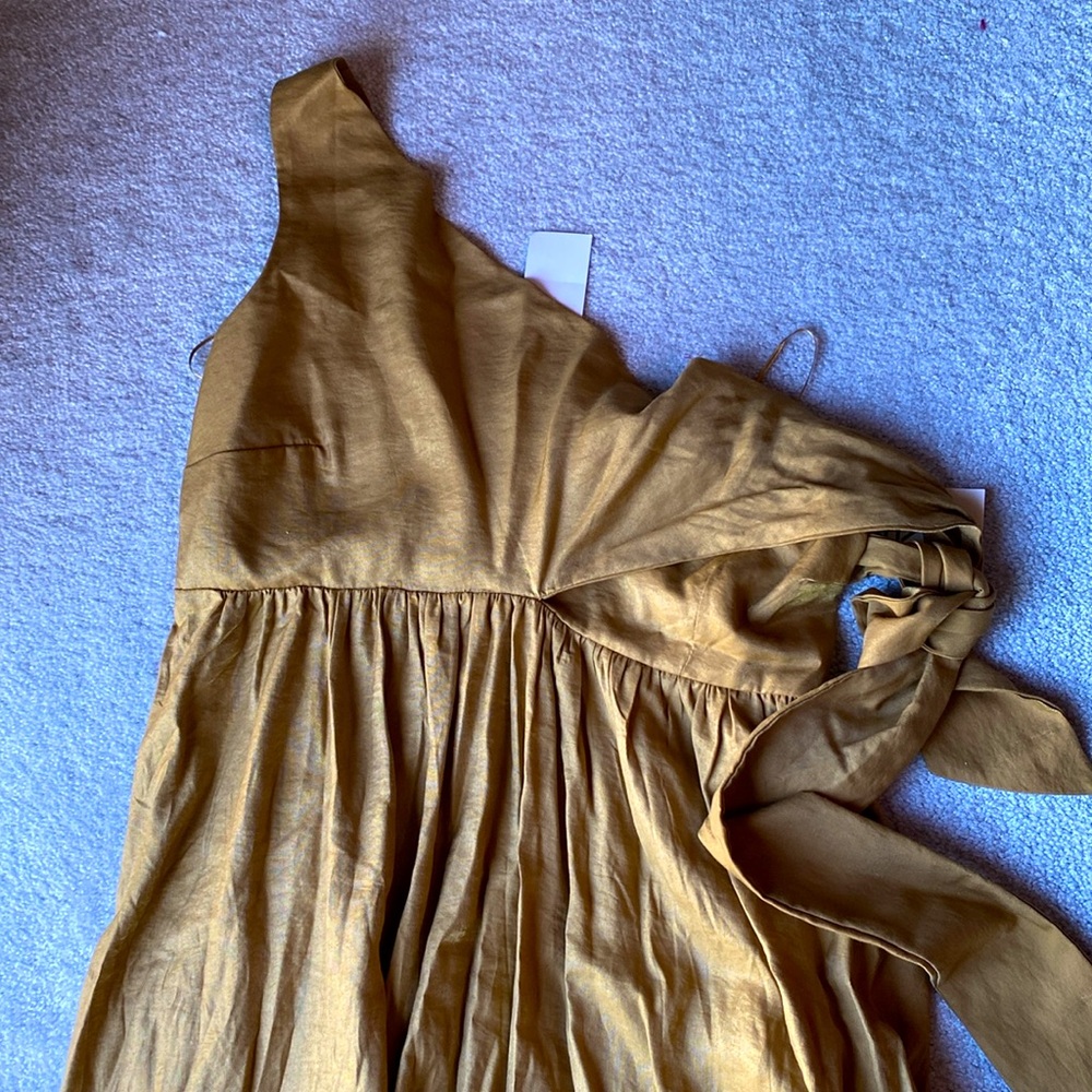 One shoulder maternity dress